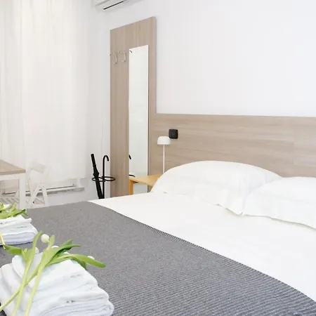 Bed & Breakfast Petit Paris Parma